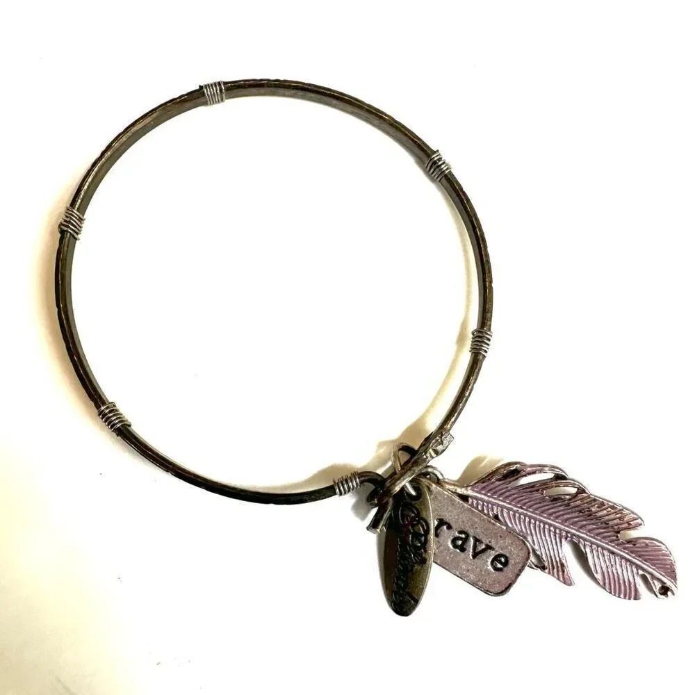 Plunder brave feather bangle bracelet wirh feather